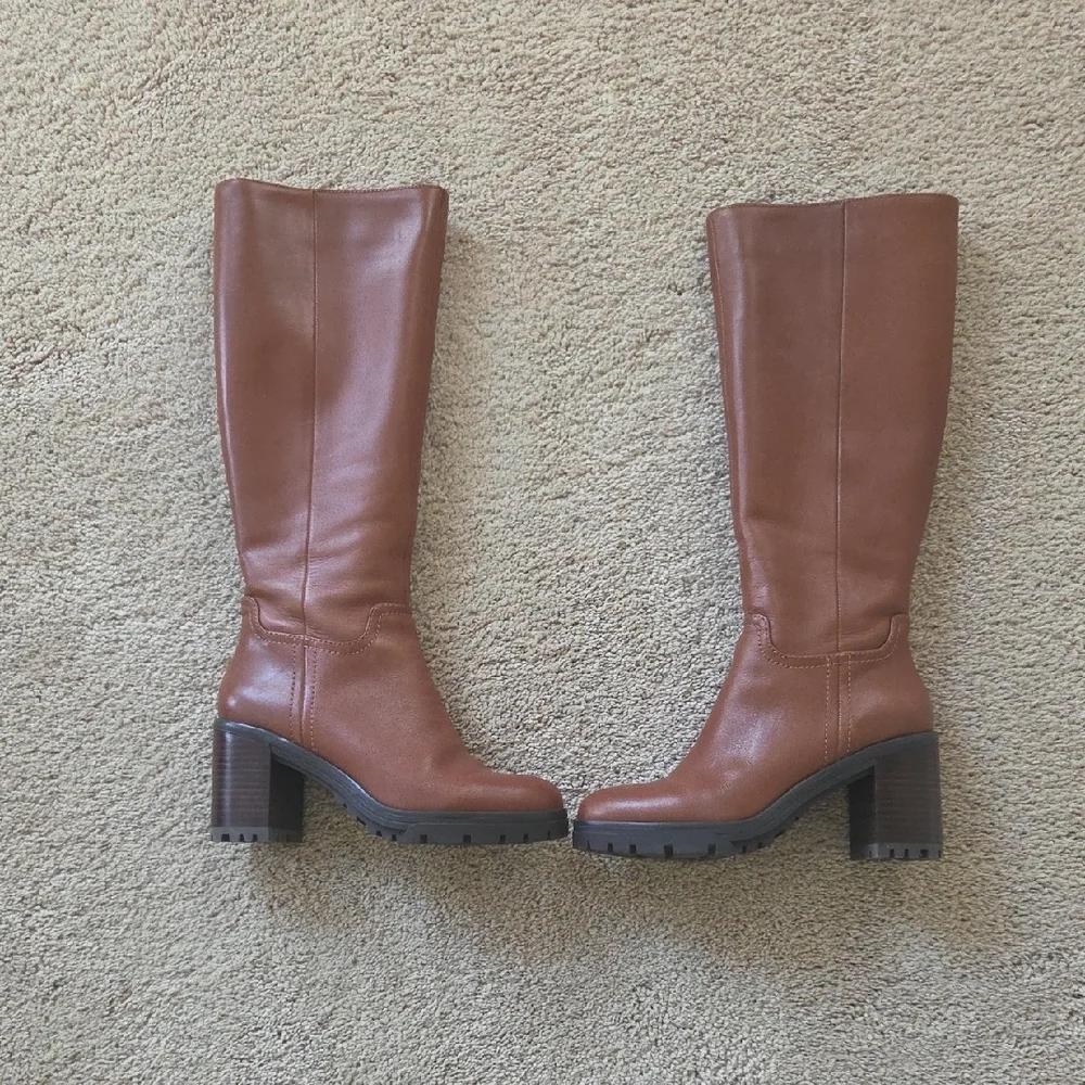 Vince Camuto Brown Leather Heeled Boots - Picture 2 of 5